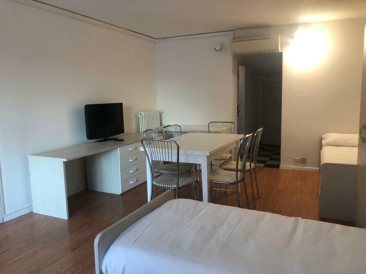 M14 Duomo Apartments Padwa Zewnętrze zdjęcie